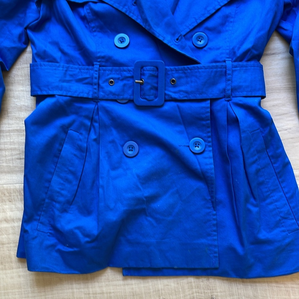Jacket - Picture 2 of 9